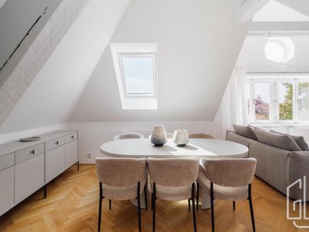 Pronájem bytu 3+1 144 m2 - Fotografie 3