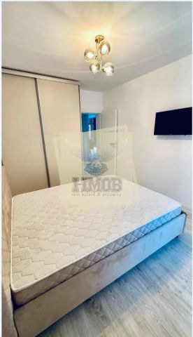 Apartament prima inchiriere 3 camere balcon si parcare Sibiu - Fotografie 3