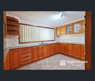 Ideal Location - Photo 3