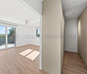 Charming new 4-bedroom villa – Free on the spot - Foto 1