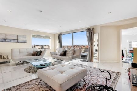 2 bedroom Flat To Let Total Size: 1464 SQ FT - Photo 2