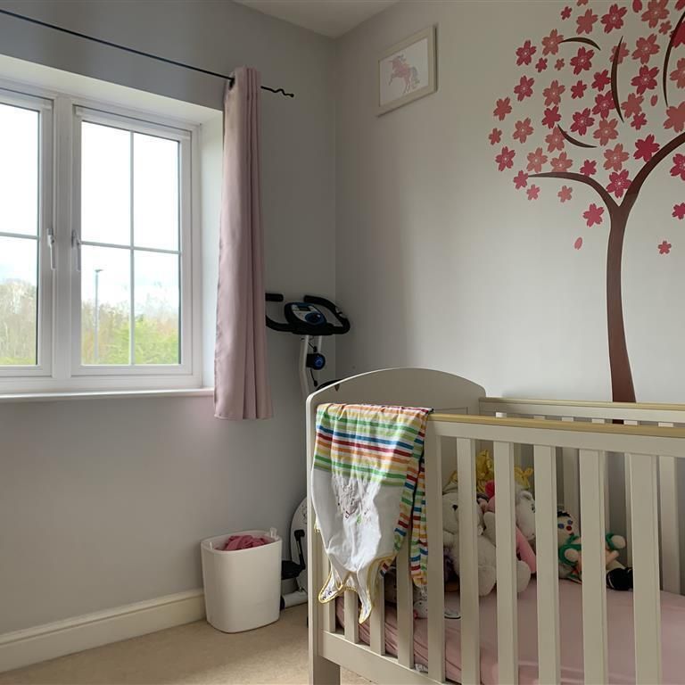 Wedon Path, Aylesbury - Photo 1