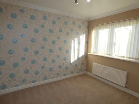3 bedroom detached house to rent - Photo 5