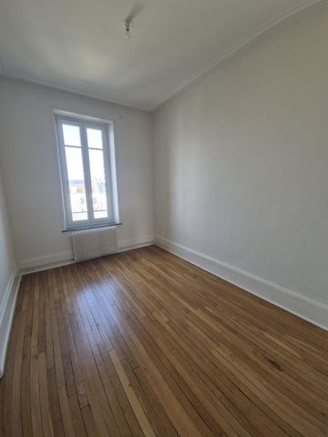 APPARTEMENT 5 pièce(s) - 98m² - Photo 3