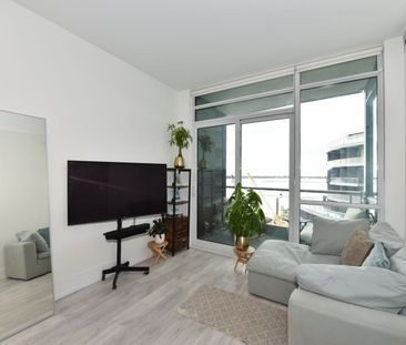 For Lease - 1 Edgewater Drive Unit# 911, Toronto, Ontario - Photo 4