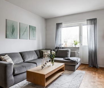 Örebro - 2rok - tillsv - 8.498kr/mån - Photo 1