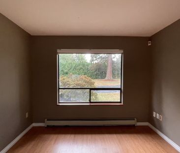 Sophisticated and Well Maintained Four Bedroom Rancher - Photo 5