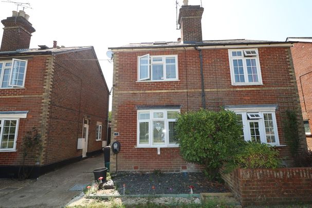 Horsham Road, Beare Green, Dorking, RH5 - Photo 1
