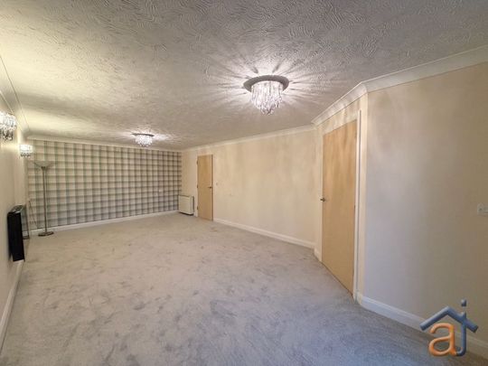 To Let – Regency Court, Park Road West, Southport – RETIREMENT APARTMENT - Photo 1