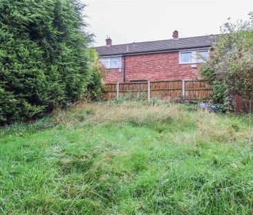 3 bedroom terraced house to rent - Photo 3