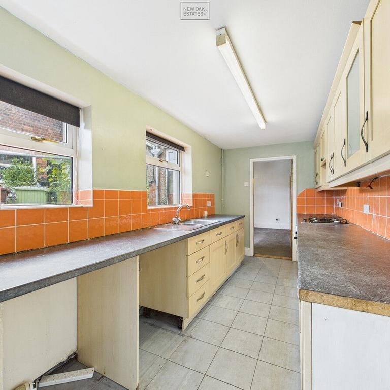 2 bedroom terraced house to rent - Photo 1