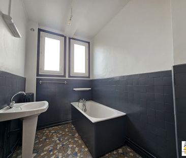 Location Appartement 3 pièces 96m² LE HAVRE 76600 - Photo 4