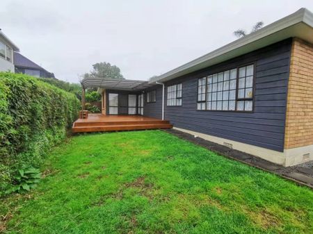 Lovely Family Home in Hauraki&excl; - Photo 2