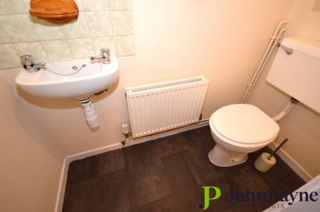 Manfield Avenue, Walsgrave, Coventry, CV2 2QF - Photo 2