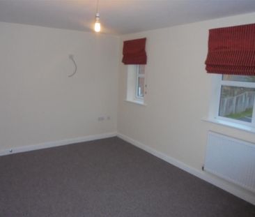 2 bedroom House to rent - Photo 6