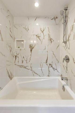 For Lease - 2A Queensbury Avenue Unit# 304, Toronto, Ontario - Photo 4