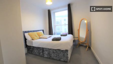 1-bedroom apartment for rent in The Liberties, Dublin - Photo 2