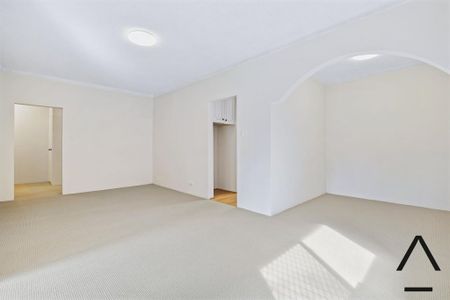 Freshly Renovated Two Bedroom Unit - Photo 3