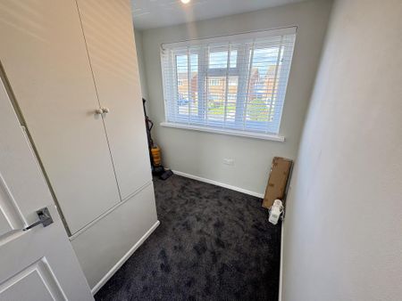 3 bedroom property to rent - Photo 3