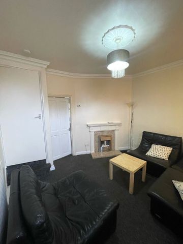 Westlock Avenue, Harehills, LS9 7JT - Photo 5