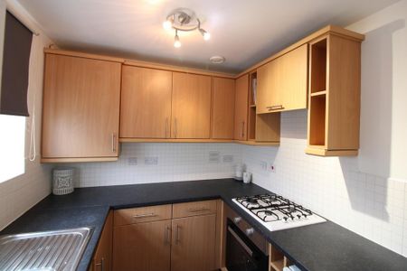 2 bedroom apartment to rent - Photo 2
