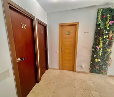 Calle de Valencia, Pozuelo de Alarcón, Community of Madrid 28223 - Photo 6