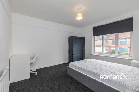 4 bedroom house to rent - Photo 3