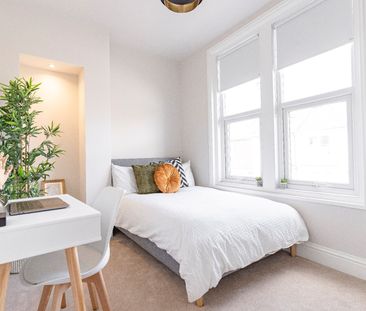 1 bedroom room to rent Fawcett Road, Southsea - Photo 1