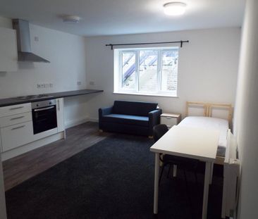 Studio to rent - Photo 4