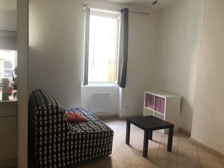 APPARTEMENT A LOUER MONTELIMAR 1 PIECE 18 M² - Photo 4