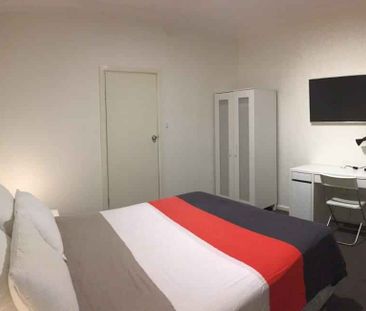 Room 6 (Non Ensuite) - Photo 6