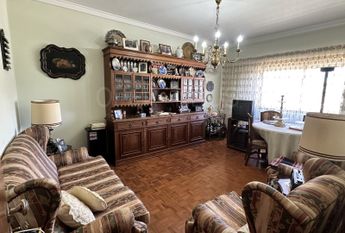 Apartamento T3 em Lisboa