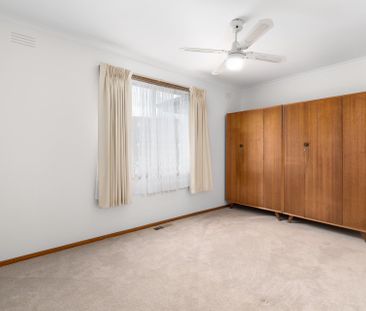 Prime Location - Photo 6