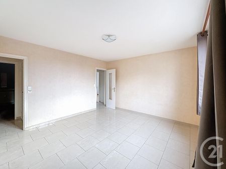 Location Appartement 3 pièces 57m² TROYES 10000 - Photo 2