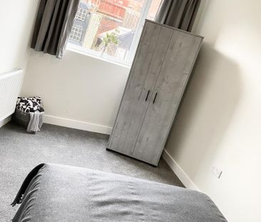 5 bedroom house share to rent - Photo 1