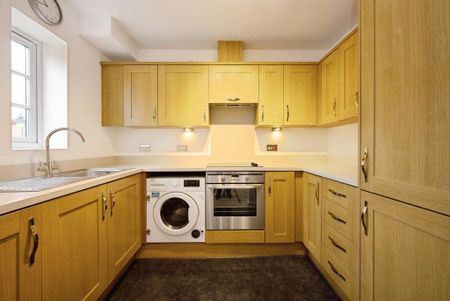 2 bedroom flat to rent - Photo 5