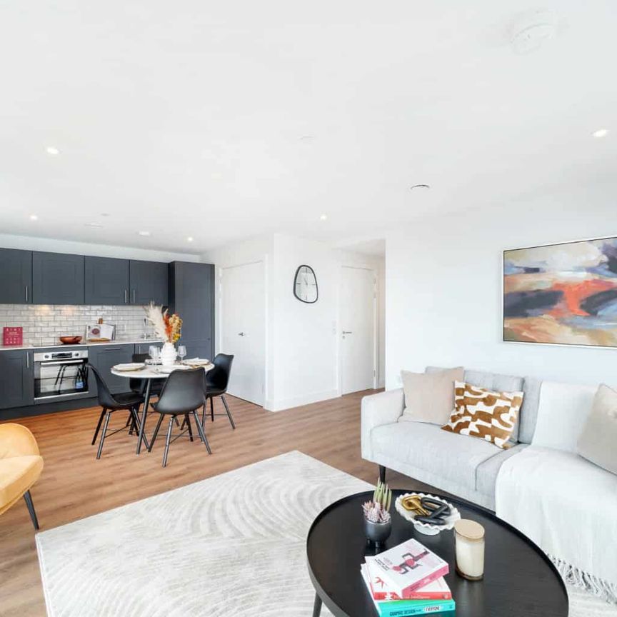 Lofting House, SL6 1ER, Maidenhead - Photo 1