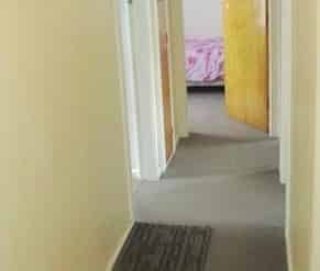 3-Bed Hornby, Large Yard, Woolworths & Mall Nearby - Photo 2