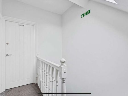 London Road - Photo 5