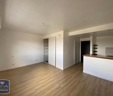Location Appartement 1 pièce 26m² POITIERS 86000 - Photo 6