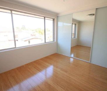 Boutique Living! - Photo 3