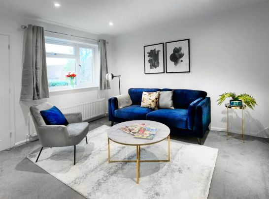 2 Bed, House - Photo 1