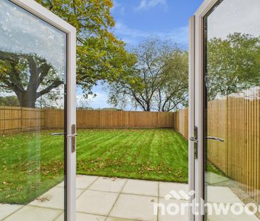 3 bedroom semi-detached house to rent - Photo 5