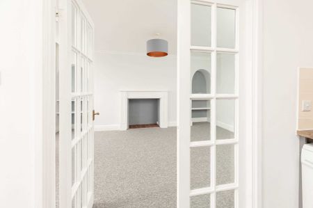 Camden Crescent - Photo 3