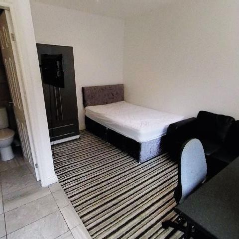 Queens Road, Leicester - Photo 1