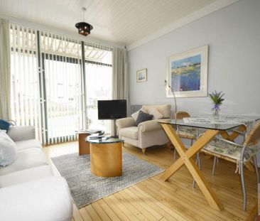 1 bedroom serviced apartment to rent - Photo 1