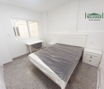 Piso de alquiler en Calle Puentezuelas, 15, Centro - Sagrario - Photo 1