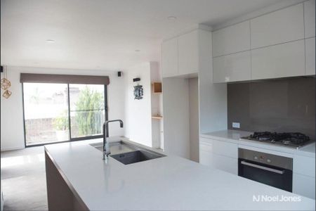 5/50 Disraeli Street, KEW - Photo 5