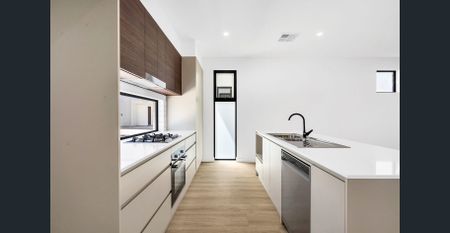 Brand New 3-Bedroom Townhouse in a Convenient Seaton Location - Photo 5