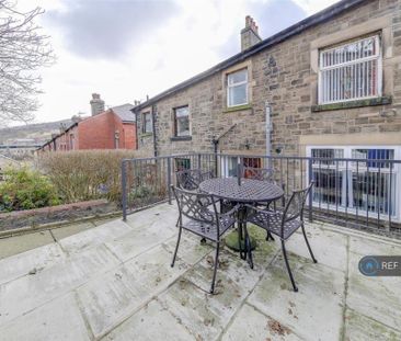 3 bedroom terraced house to rent - Photo 6